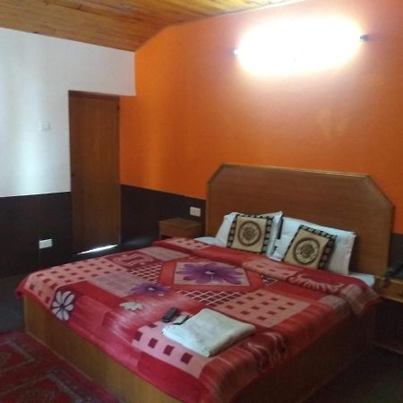Hotel Hilltop Manali (Himachal Pradesh) Exterior photo